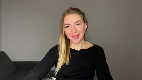 Milana online show from 11, 2, 2025