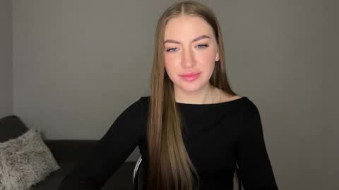 Milana online show from 20, 2, 2025