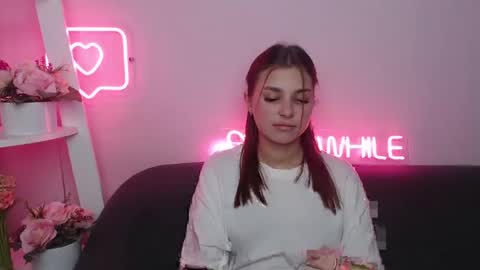 milanaangelas online show from 10, 1, 2025