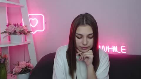 milanaangelas online show from 19, 1, 2025