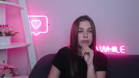 milanaangelas online show from 15, 2, 2025