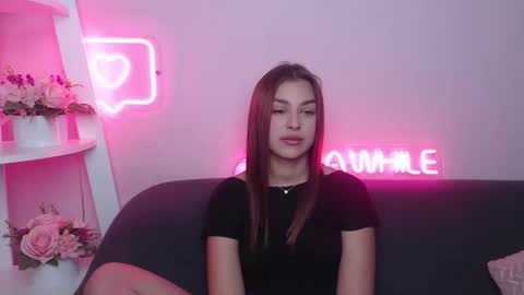 milanaangelas online show from 24, 2, 2025