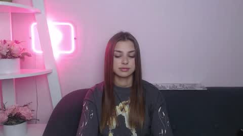 milanaangelas online show from 23, 11, 2025