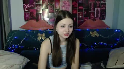Snapshot of milanaroz chatting on 16, 1, 2025 milanaroz online show from 16, 1, 2025