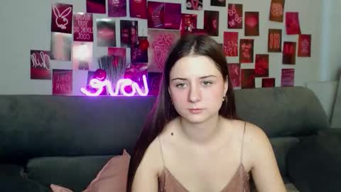 milanaroz online show from 16, 11, 2025