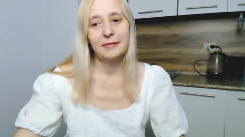 Milena online show from 21, 12, 2024