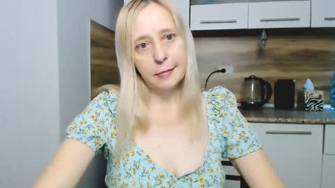 Milena online show from 27, 12, 2024