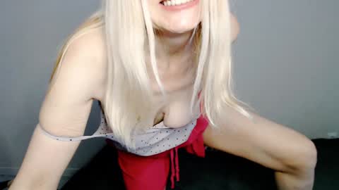 Milena online show from 7, 2, 2025