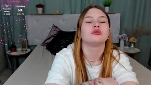 milanaxhoney online show from 28, 2, 2026