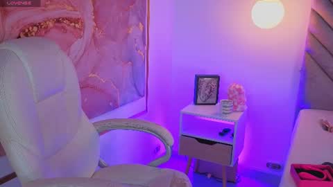Snapshot of milancorleone chatting on 20, 6, 2026 Milan Corleone online show from 20, 6, 2026
