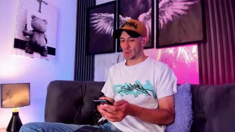 Snapshot of milanwhite_ chatting on 27, 2, 2026 MILAN online show from 27, 2, 2026