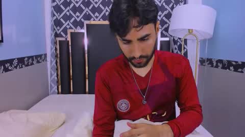 milanzaire online show from 24, 10, 2025