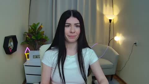 Snapshot of milasecretsss chatting on 25, 4, 2026 milasecretsss online show from 25, 4, 2026