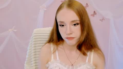 Snapshot of milasiren chatting on 23, 5, 2026 Mila online show from 23, 5, 2026