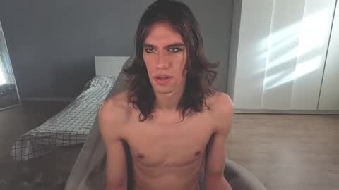 Mila online show from 15, 10, 2025