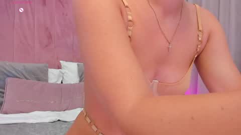 Mia online show from 22, 5, 2026