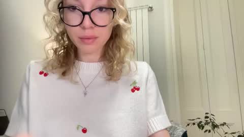 Snapshot of milayah chatting on 21, 9, 2025 Mila online show from 21, 9, 2025