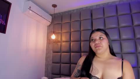 Snapshot of mile_u chatting on 11, 2, 2025 Milena online show from 11, 2, 2025