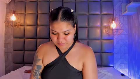 Snapshot of mile_u chatting on 8, 3, 2025 Milena online show from 8, 3, 2025