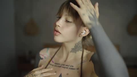 M  Telegram mamagotachannel online show from 30, 1, 2025