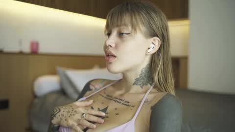 M  Telegram mamagotachannel online show from 22, 4, 2026