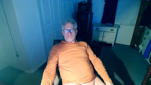 Milehi1958 online show from 12, 2, 2025