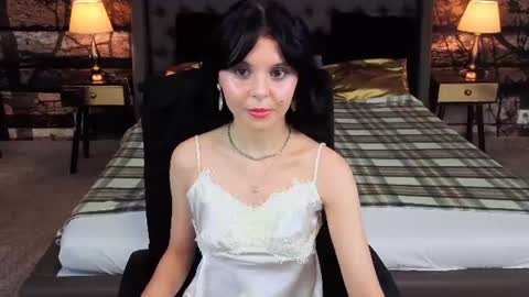 Snapshot of milena_lynn chatting on 10, 6, 2026 Milena online show from 10, 6, 2026