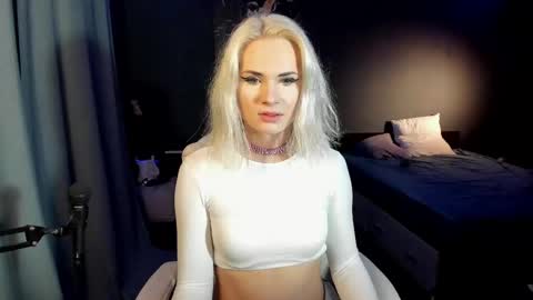 Snapshot of milena_marshmallows chatting on 10, 2, 2025 Milena online show from 10, 2, 2025