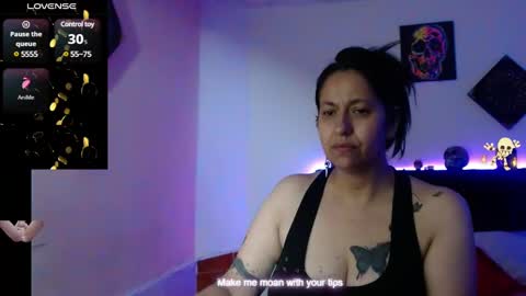 Snapshot of milenacams chatting on 30, 12, 2024 milena online show from 30, 12, 2024