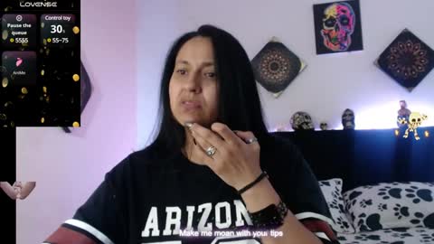 Snapshot of milenacams chatting on 10, 1, 2025 milena online show from 10, 1, 2025