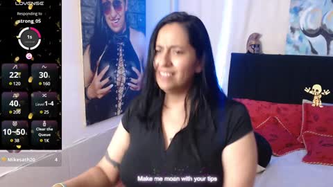 Snapshot of milenacams chatting on 28, 1, 2025 milena online show from 28, 1, 2025