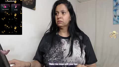 Snapshot of milenacams chatting on 9, 2, 2025 milena online show from 9, 2, 2025