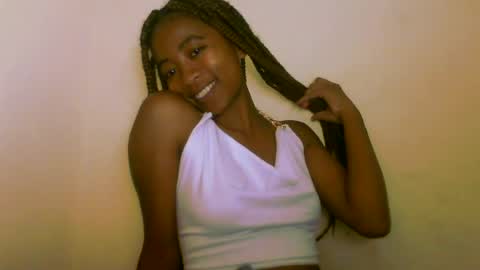Snapshot of milennah chatting on 26, 5, 2026 milennah online show from 26, 5, 2026