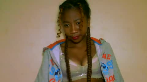 Snapshot of milennah chatting on 22, 6, 2026 milennah online show from 22, 6, 2026