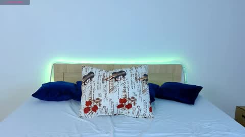 Snapshot of miless_cooper chatting on 22, 5, 2026 Miles online show from 22, 5, 2026