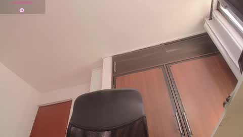 Miley online show from 3, 12, 2025