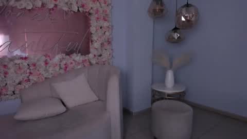 Snapshot of mileycruz_ chatting on 16, 2, 2025 Miley Cruz IG miley model23 online show from 16, 2, 2025