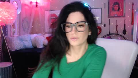 Snapshot of milf_lacey chatting on 9, 3, 2025 Milf Lacey online show from 9, 3, 2025