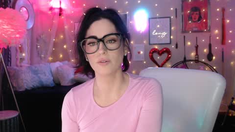 Snapshot of milf_lacey chatting on 11, 3, 2025 Milf Lacey online show from 11, 3, 2025