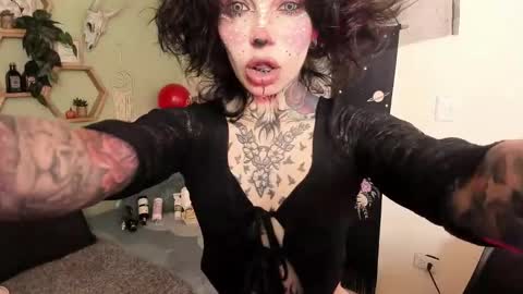 Isabella online show from 19, 3, 2026