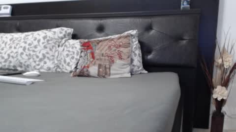 milfa online show from 13, 2, 2025