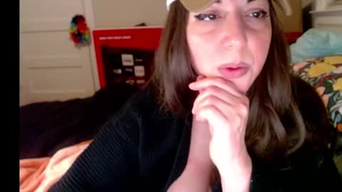 MILF Monee online show from 18, 1, 2025