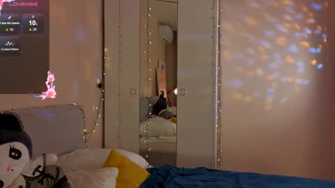 Milana online show from 12, 1, 2026