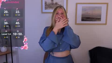 Snapshot of mili_stevense chatting on 23, 10, 2025 Linett online show from 23, 10, 2025