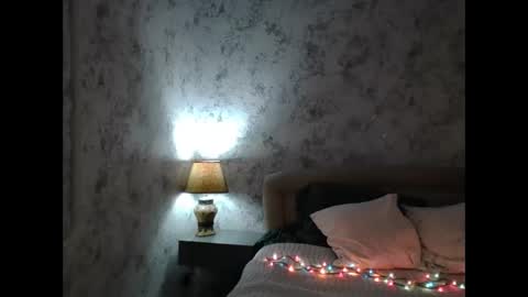 milissasii online show from 18, 2, 2025