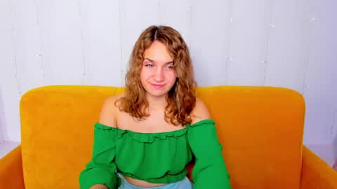 milkablond online show from 29, 12, 2024