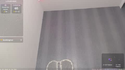 Snapshot of milker_amira chatting on 1, 2, 2025 Amira online show from 1, 2, 2025