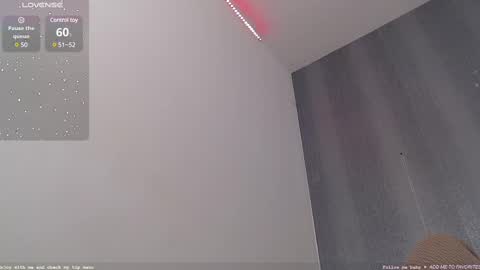 Snapshot of milker_amira chatting on 11, 2, 2025 Amira online show from 11, 2, 2025