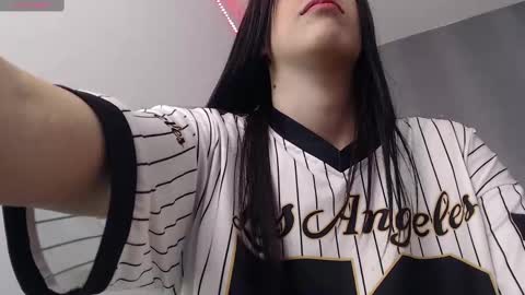 Snapshot of milker_amira chatting on 15, 2, 2025 Amira online show from 15, 2, 2025