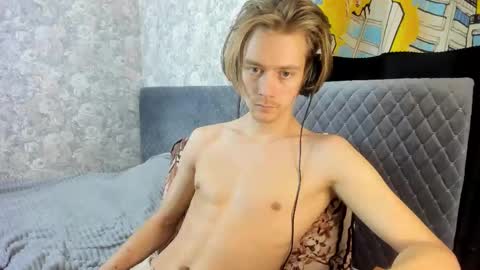 Isaac online show from 30, 10, 2025